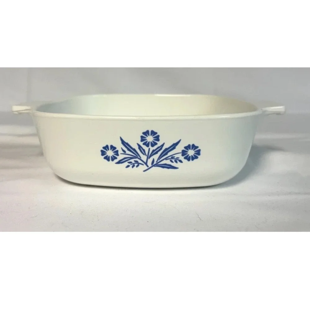 Vintage Corning Ware Blue Cornflower‎ 1 Quart Casserole Dish P-1-B Made in USA